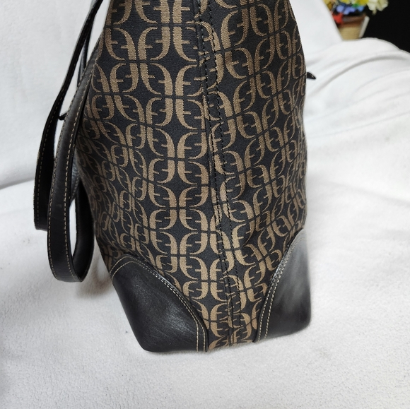 Fossil Tote - Picture 6 of 8